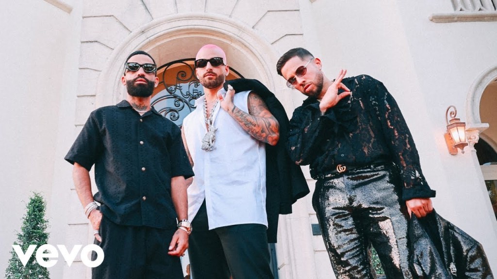 Maluma Releases Music Video for “Tsunami”