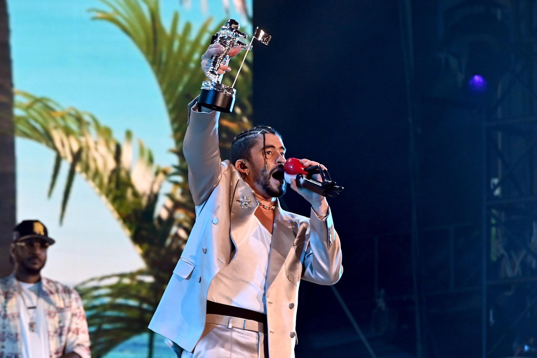 Bad Bunny Awarded ‘Artist of The Year’ 2022 VMA Awards