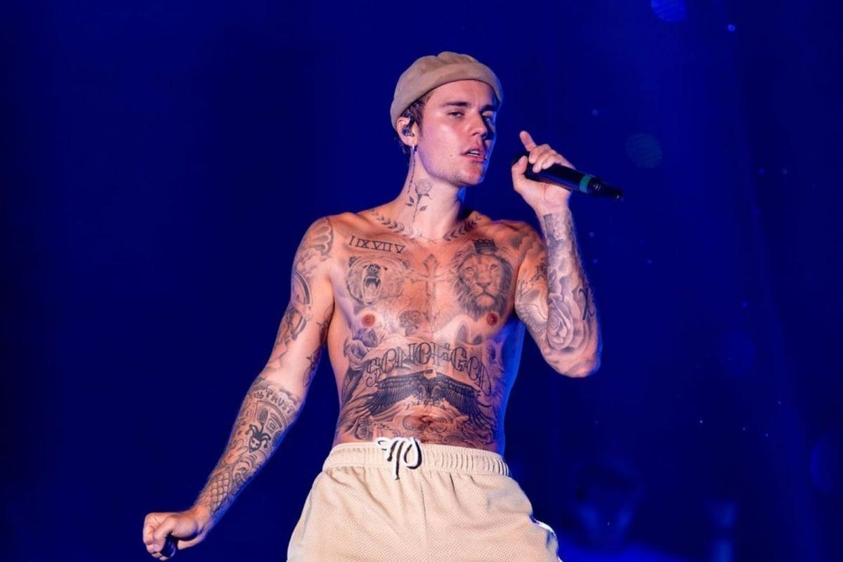 Justin Bieber Postpones Tour for Mental Health