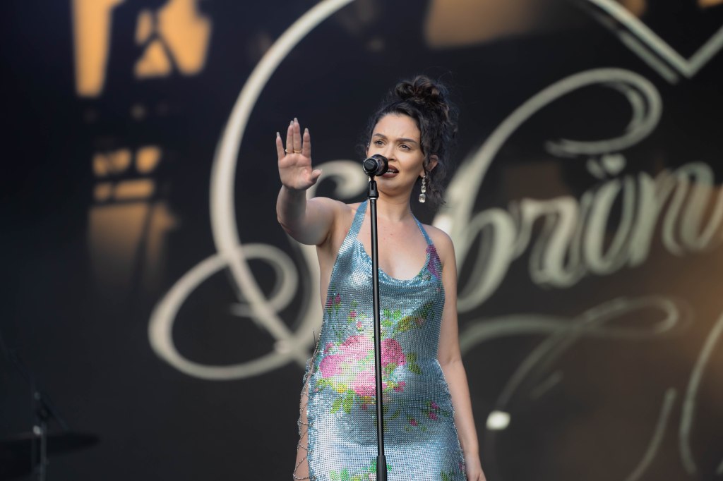 Sol Blume Day 1: Sabrina Claudio Enchants the Crowd, A Mesmerizing&nbsp;Performance