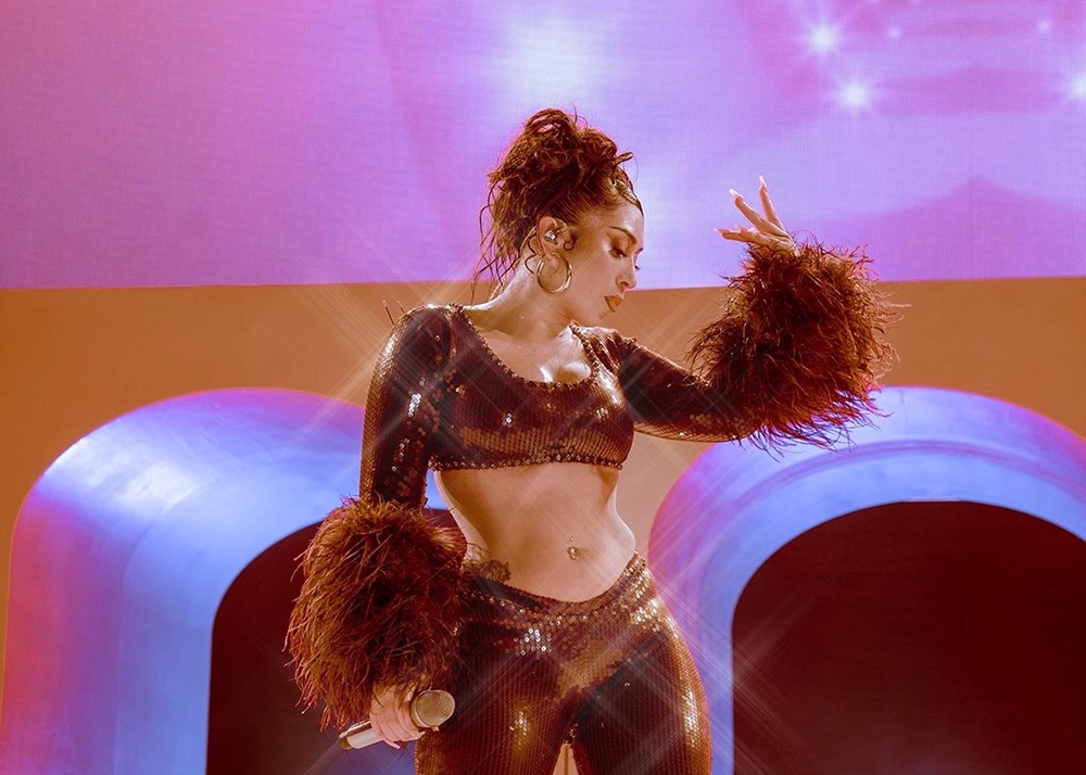 Show Review: Kali Uchis Casts a Spell of Feminine Empowerment and Bilingual Magic at Golden 1 Center