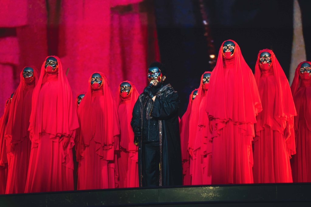 The Weeknd’s ‘After Hours Until Dawn’ Tour Lights Up the Bay&nbsp;Area