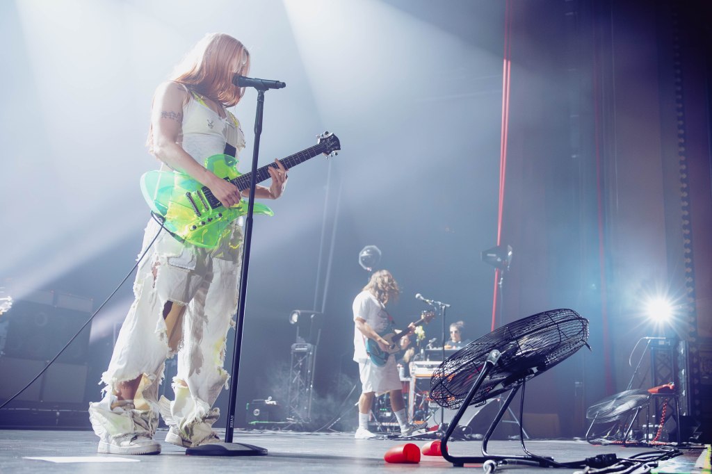 Wet Leg Soaks Oakland in Indie&nbsp;Joy