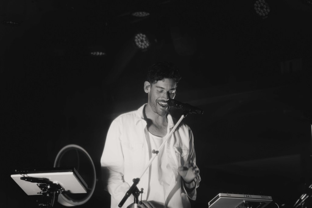 A Feel-Good Dance Floor: Vandelux Live at Terminal&nbsp;West