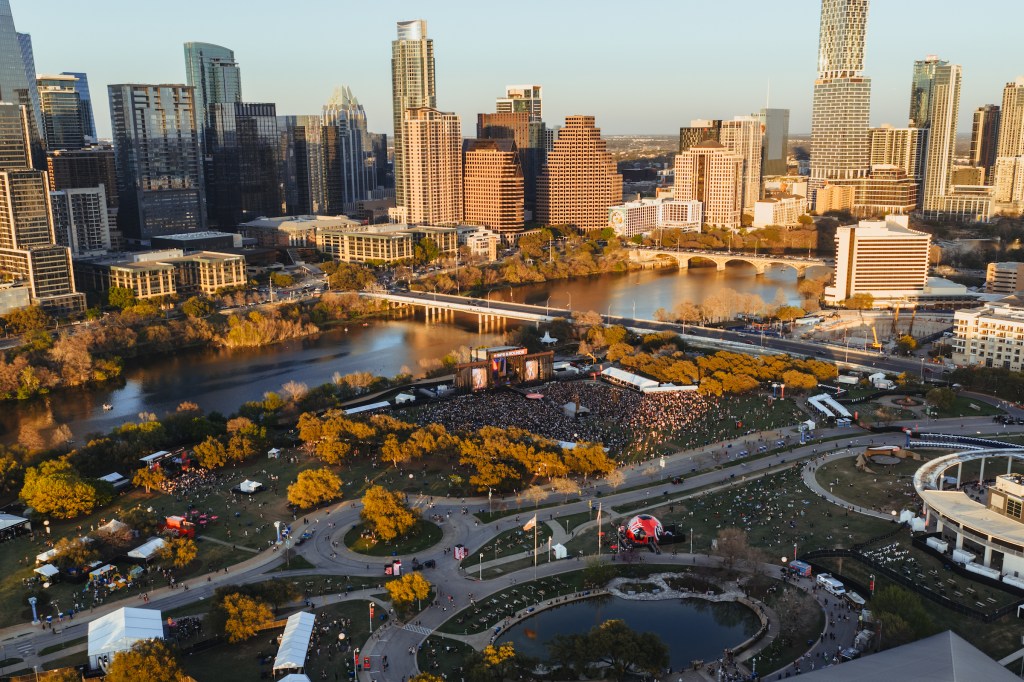 Austin Turns Up the Volume at Coca-Cola Sips & Sounds Music&nbsp;Festival